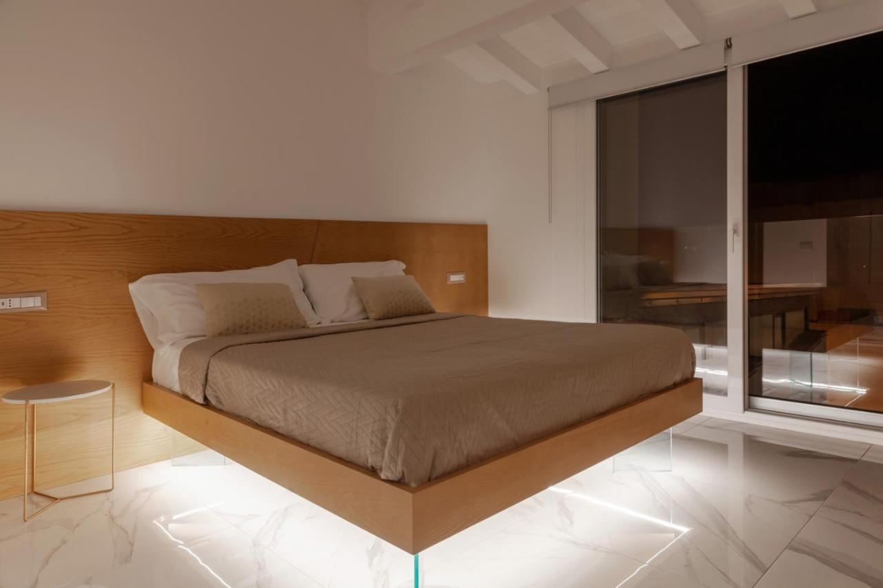 Cordovena Suites Capo dʼOrlando Εξωτερικό φωτογραφία